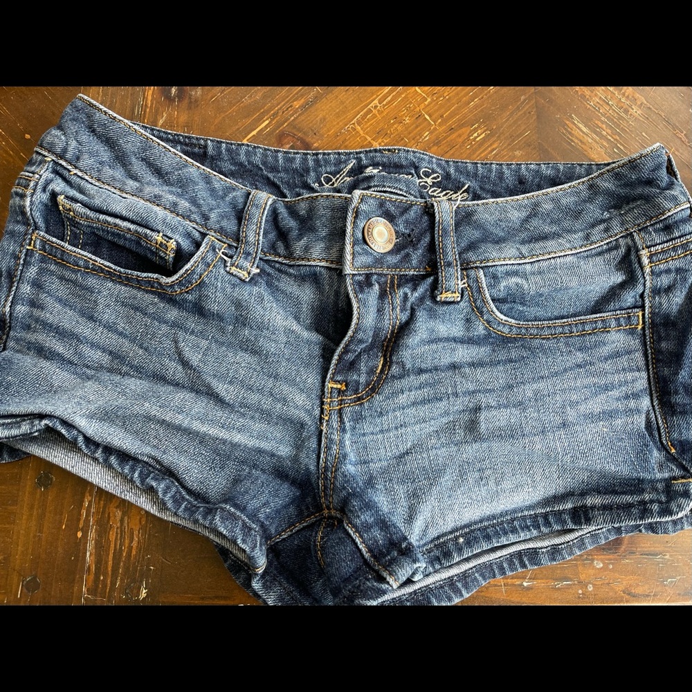 American Eagle Stretchy Shorts